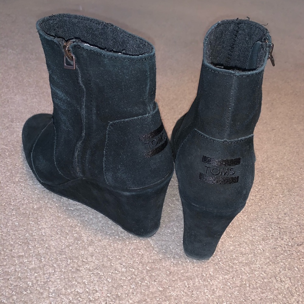 TOMS Women’s Wedge Booties